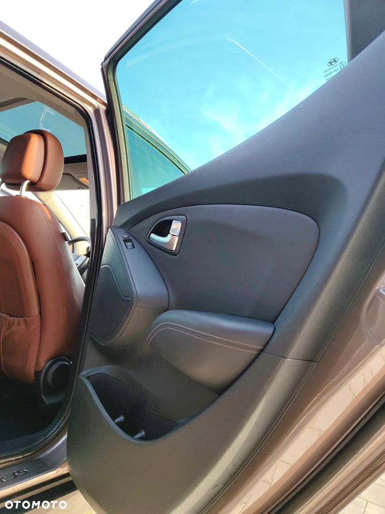 Hyundai ix35 2.0 CRDi 4WD Premium - 31