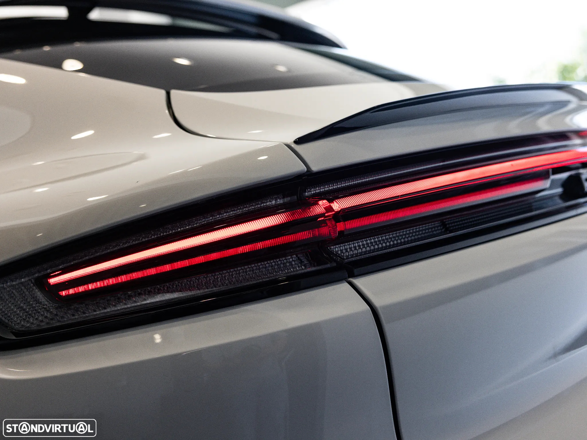 Porsche Cayenne Coupé E-Hybrid - 10