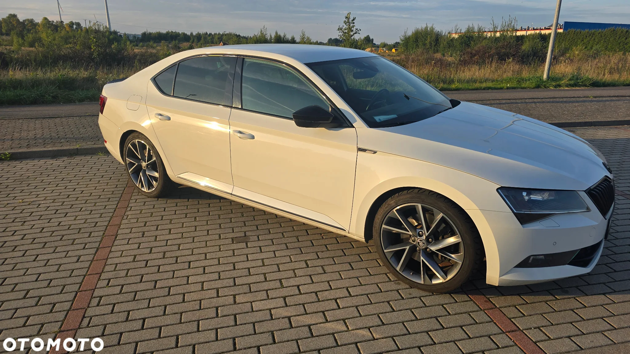 Skoda Superb 2.0 TSI 4x4 Sportline DSG - 4