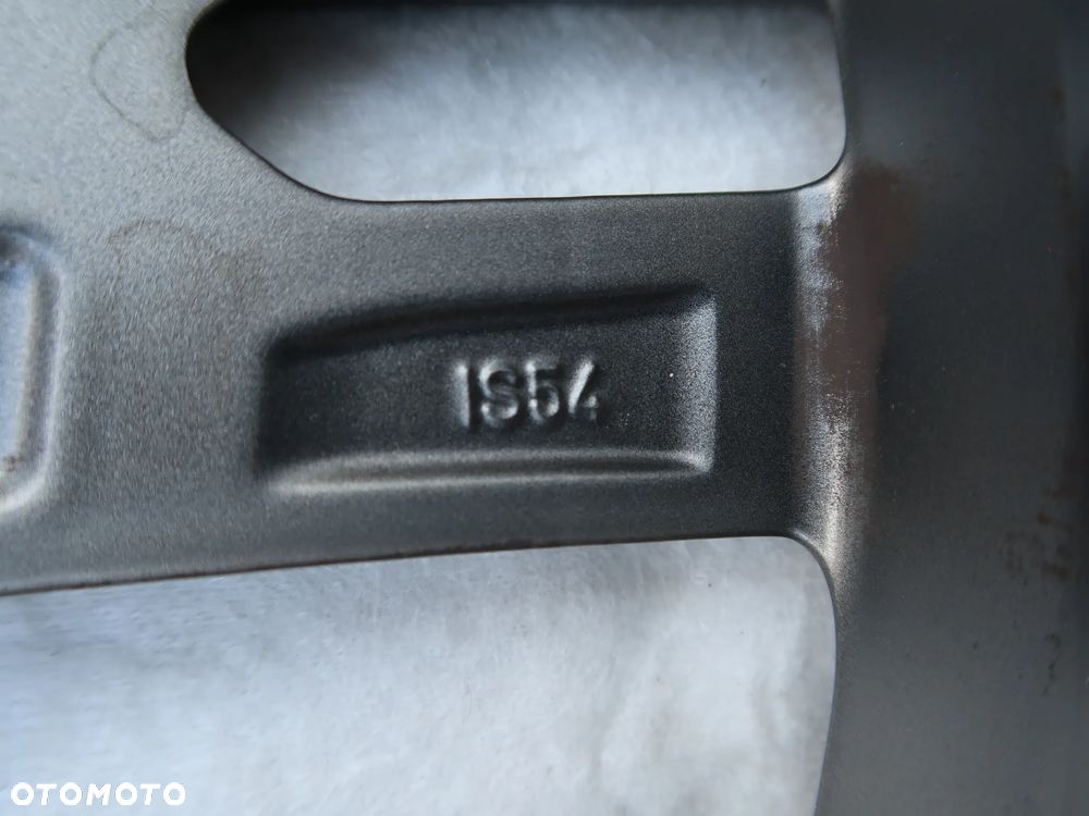 W36 Felga BMW 8053524 8x19et54 - 9