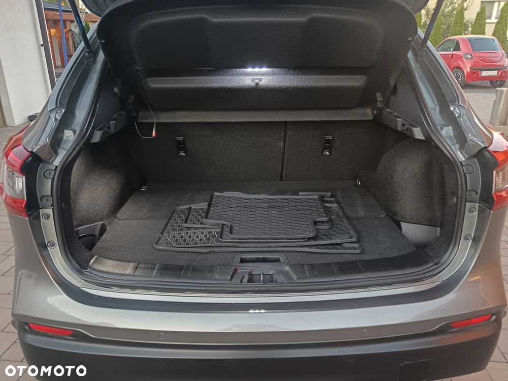 Nissan Qashqai 1.3 DIG-T N-WAY - 7
