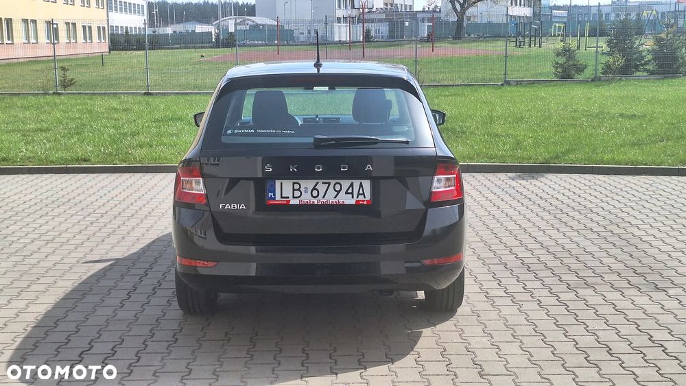 Skoda Fabia 1.0 TSI Ambition - 12