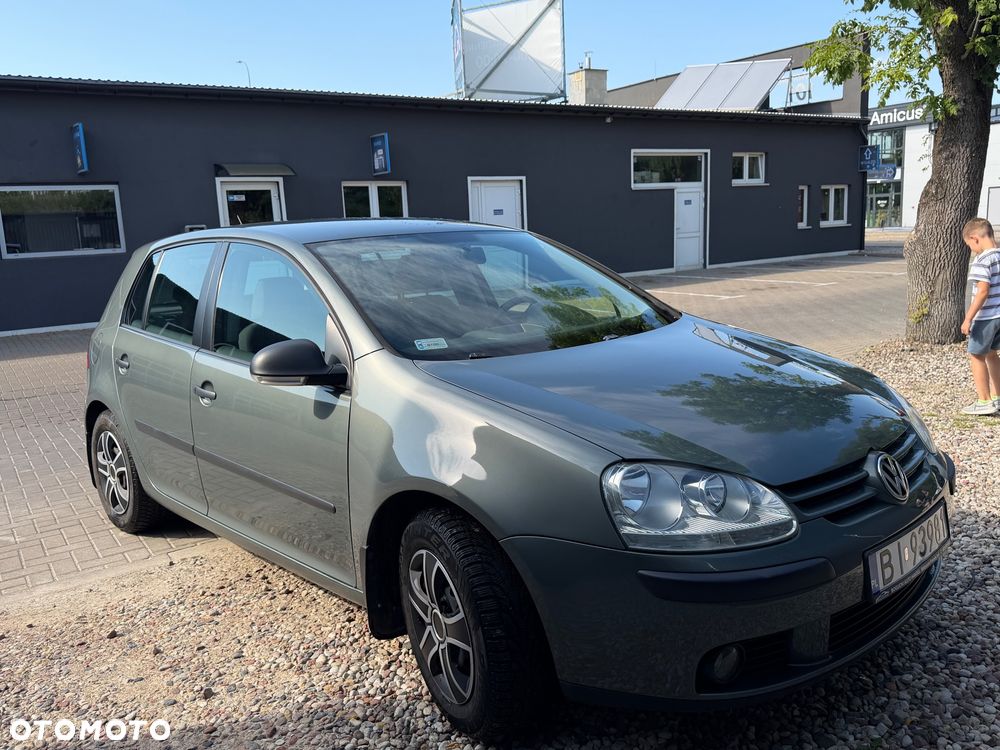 Volkswagen Golf 1.6 Trendline - 5