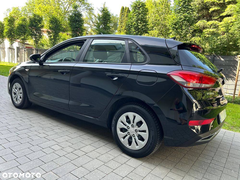 Hyundai i30 1.5 DPI Modern - 29