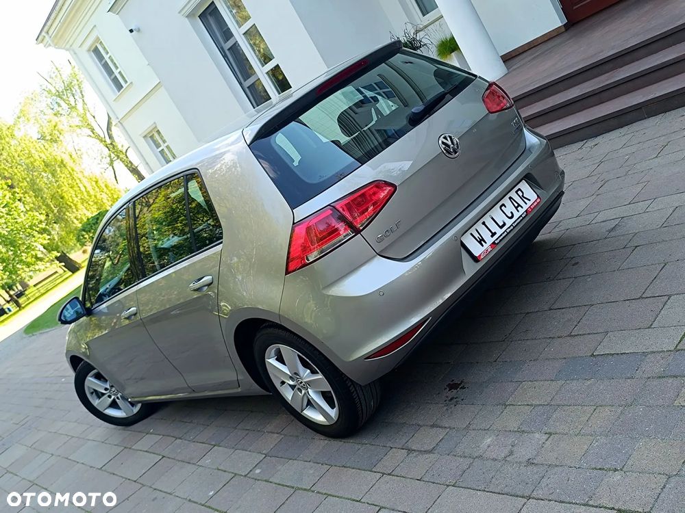 Volkswagen Golf 1.2 TSI BMT Trendline Perfectline - 4