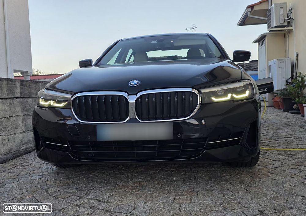 BMW 530 e - 22