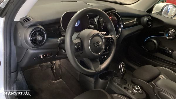 MINI 3 Portas Cooper SE - 6