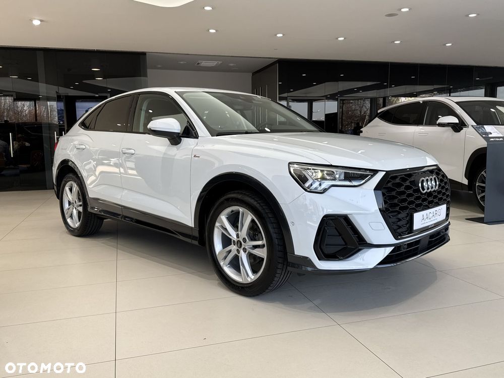 Audi Q3 Sportback - 6
