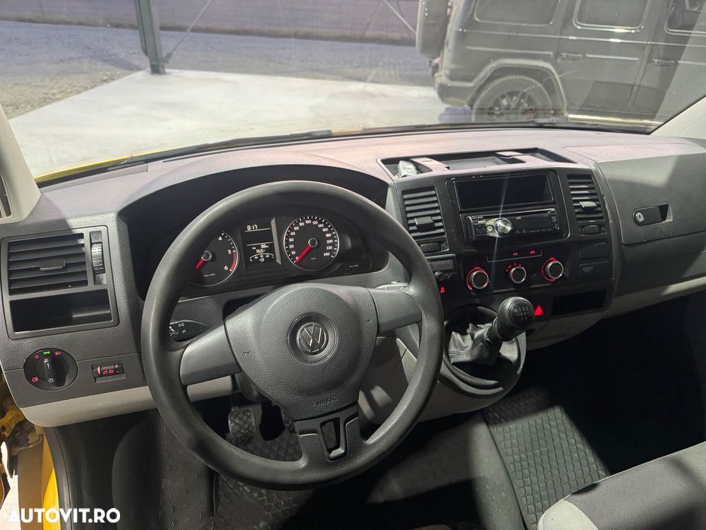 Volkswagen T5 Transporter - 14