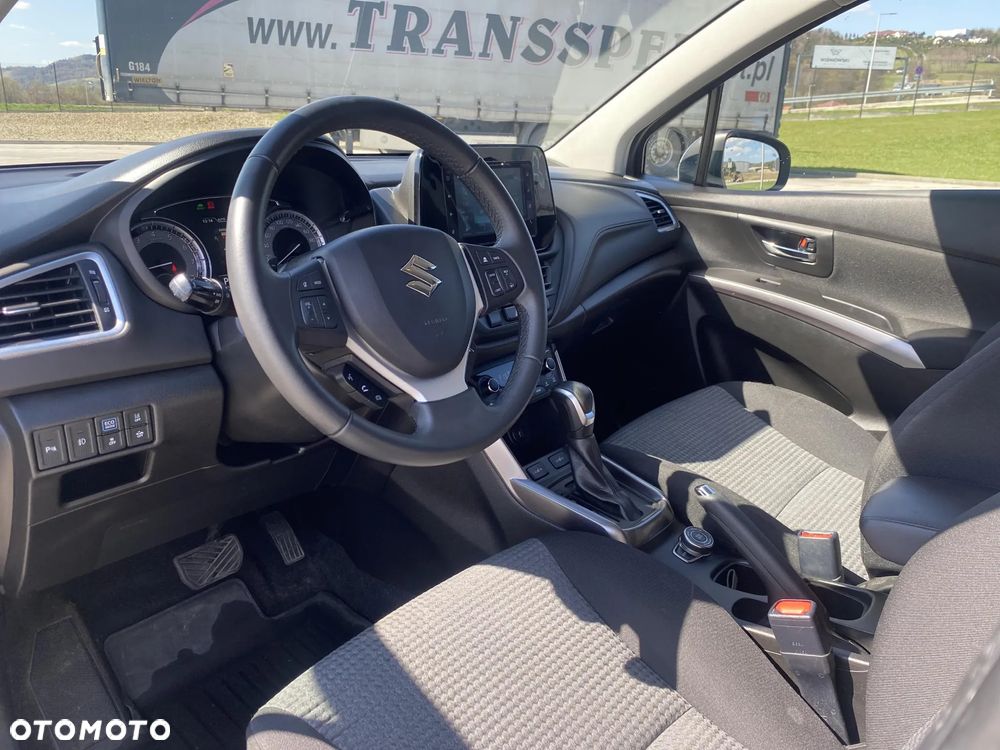Suzuki SX4 S-Cross 1.5 DualJet Hybrid Premium AGS - 9