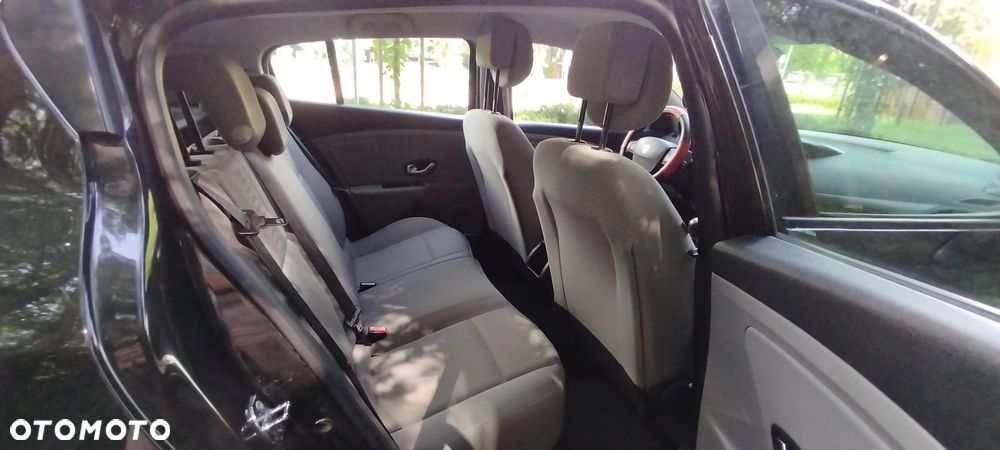 Renault Megane 1.5 dCi Privilege - 20