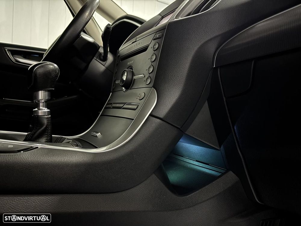 Ford S-Max 2.0 TDCi Titanium - 12