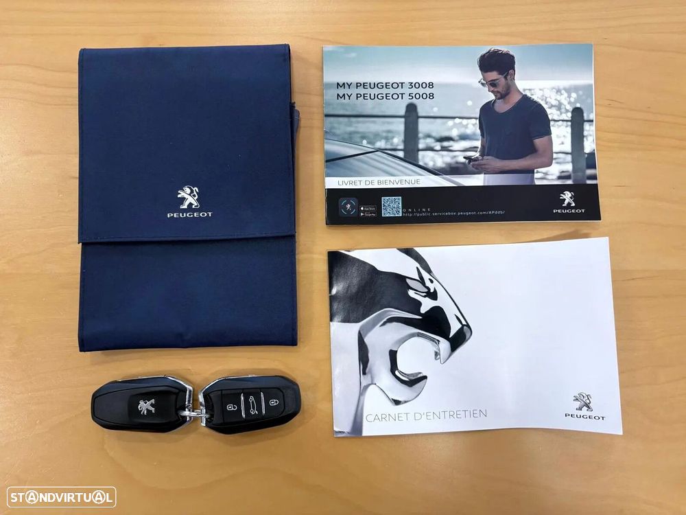 Peugeot 3008 1.2 PureTech Allure EAT8 - 61