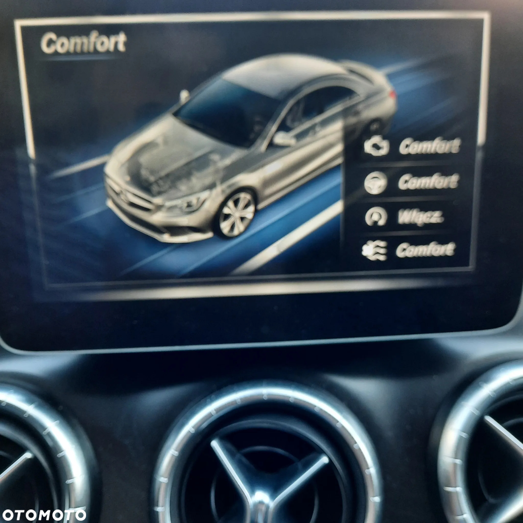 Mercedes-Benz CLA 250 4-Matic - 19