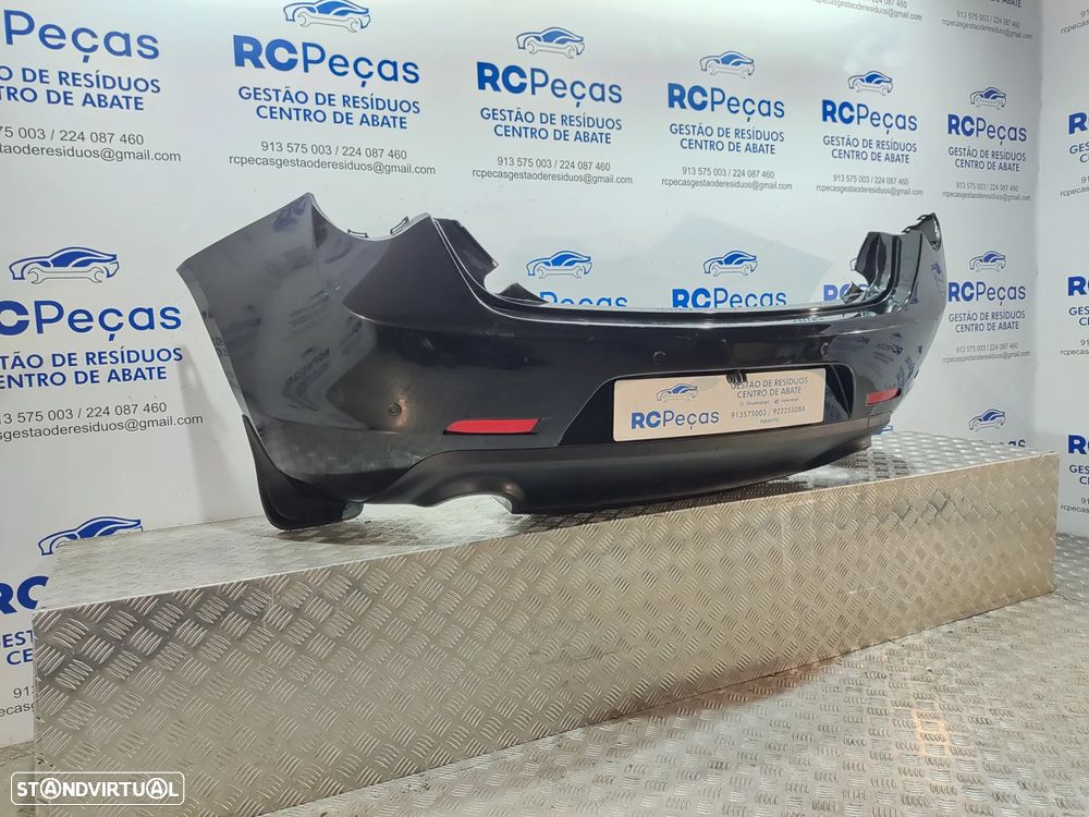 Parachoques traseiro trás original Alfa Romeo Giulietta 940 com sensores de estacionamento - 3