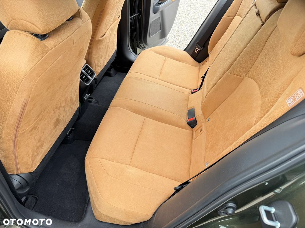 Lexus UX 200 GPF Business 2WD - 8