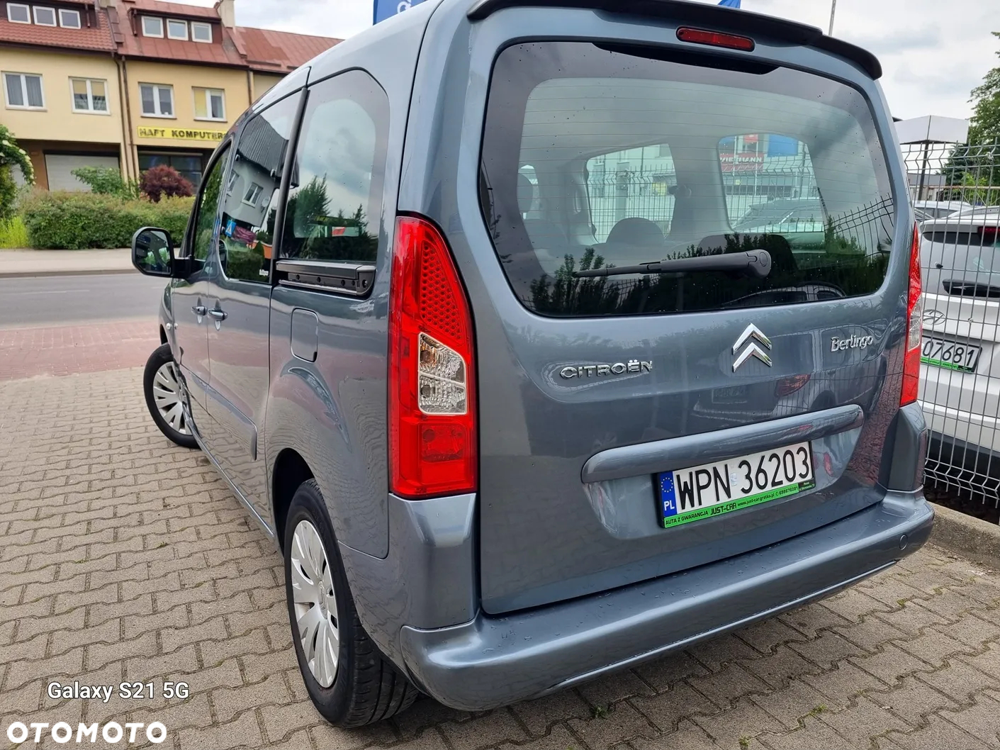 Citroën Berlingo II 1.6 HDi Multispace - 8