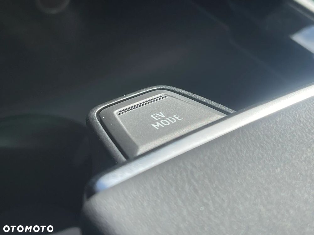 Renault Rafale 1.2 E-Tech PHEV 4x4 300 atelier Alpine MMT - 19