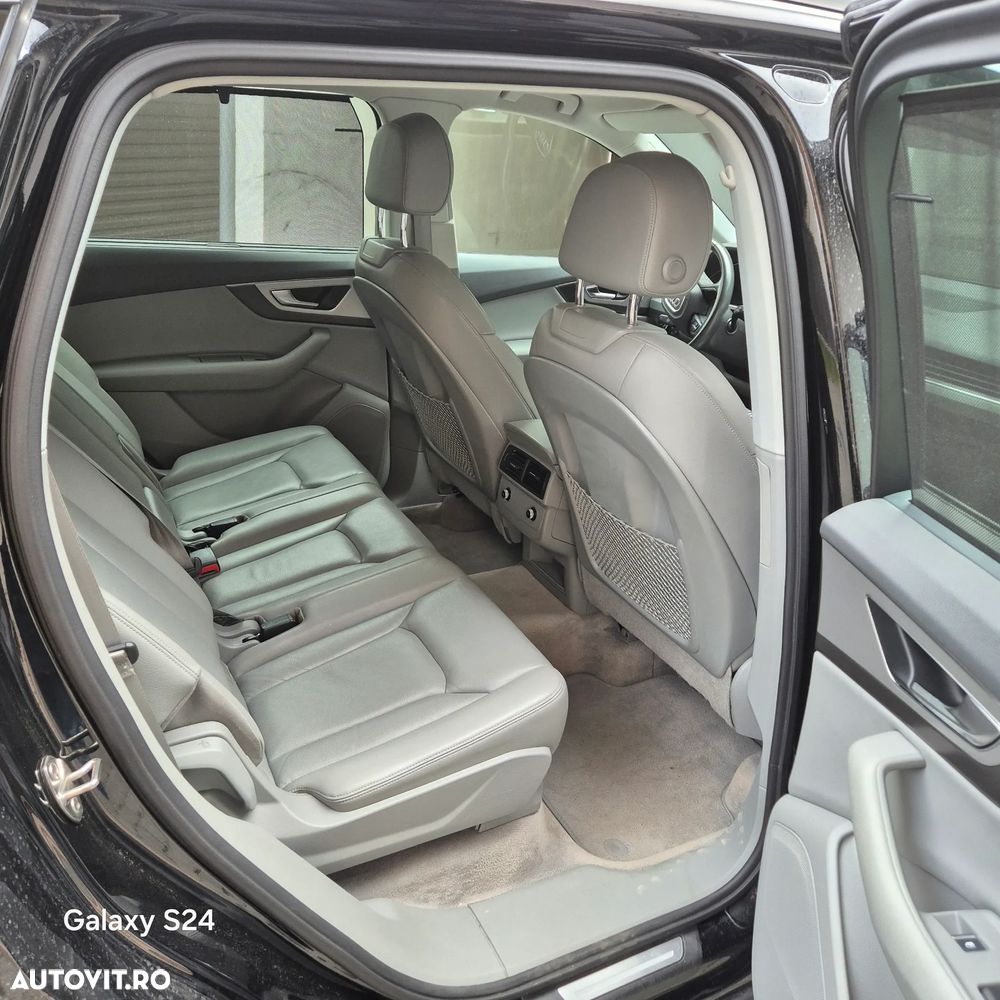 Audi Q7 - 8
