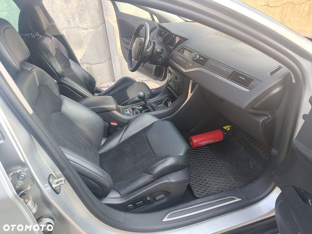 Citroën C5 2.0 HDi Exclusive - 8