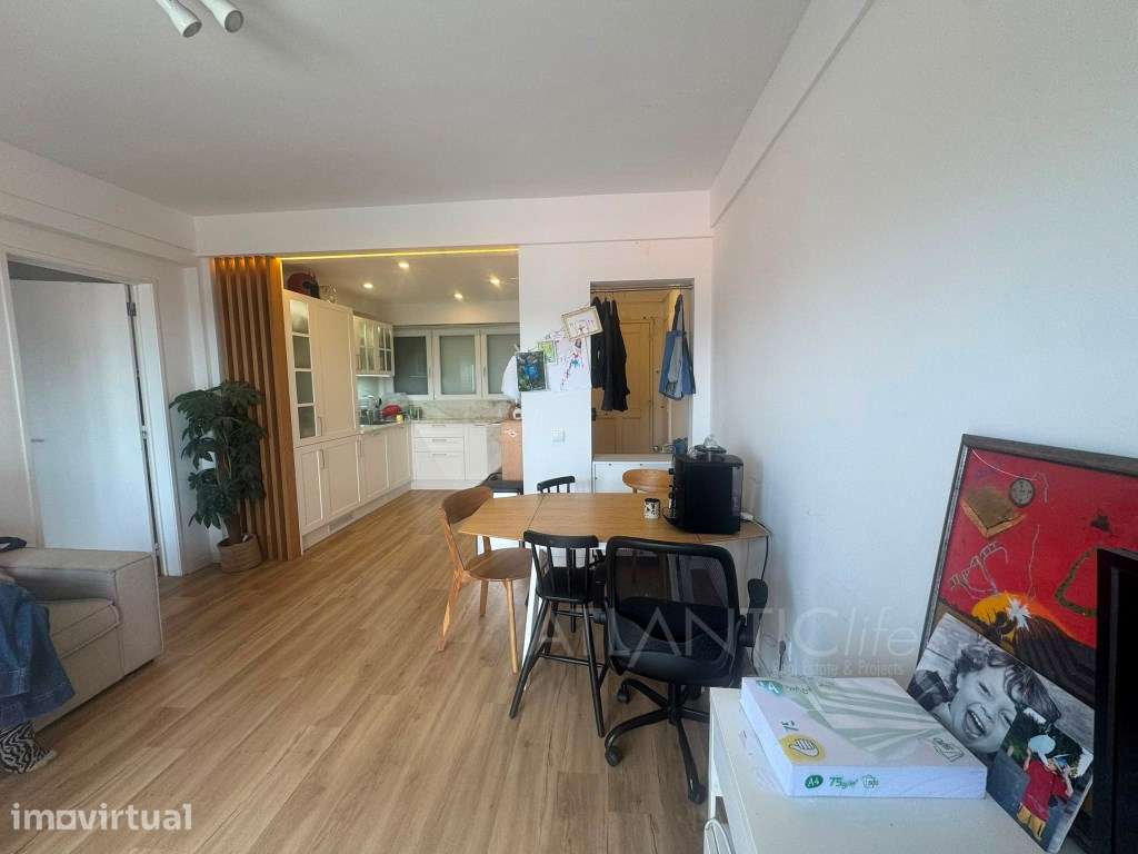 Apartamento T2 em Sintra - Em frente a Estação de Comboios. - Grande imagem: 5/15