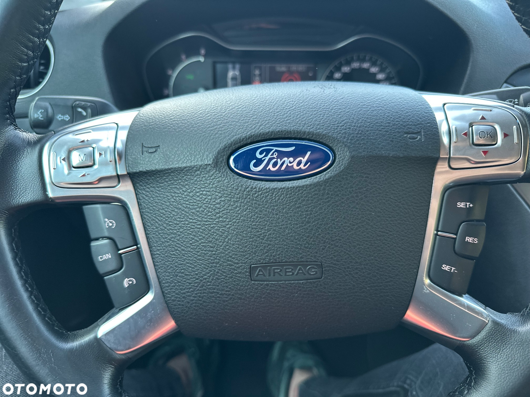 Ford Mondeo 2.0 TDCi Titanium - 16
