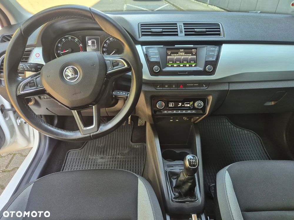 Skoda Fabia 1.2 TSI Monte Carlo - 13