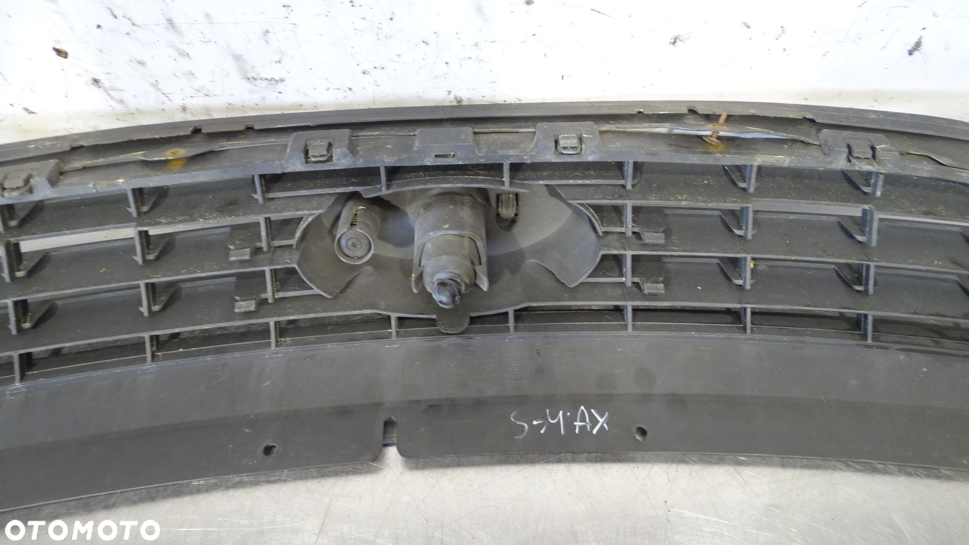 GRILL ATRAPA FORD C-MAX MK1 LIFT 1.6 - 8