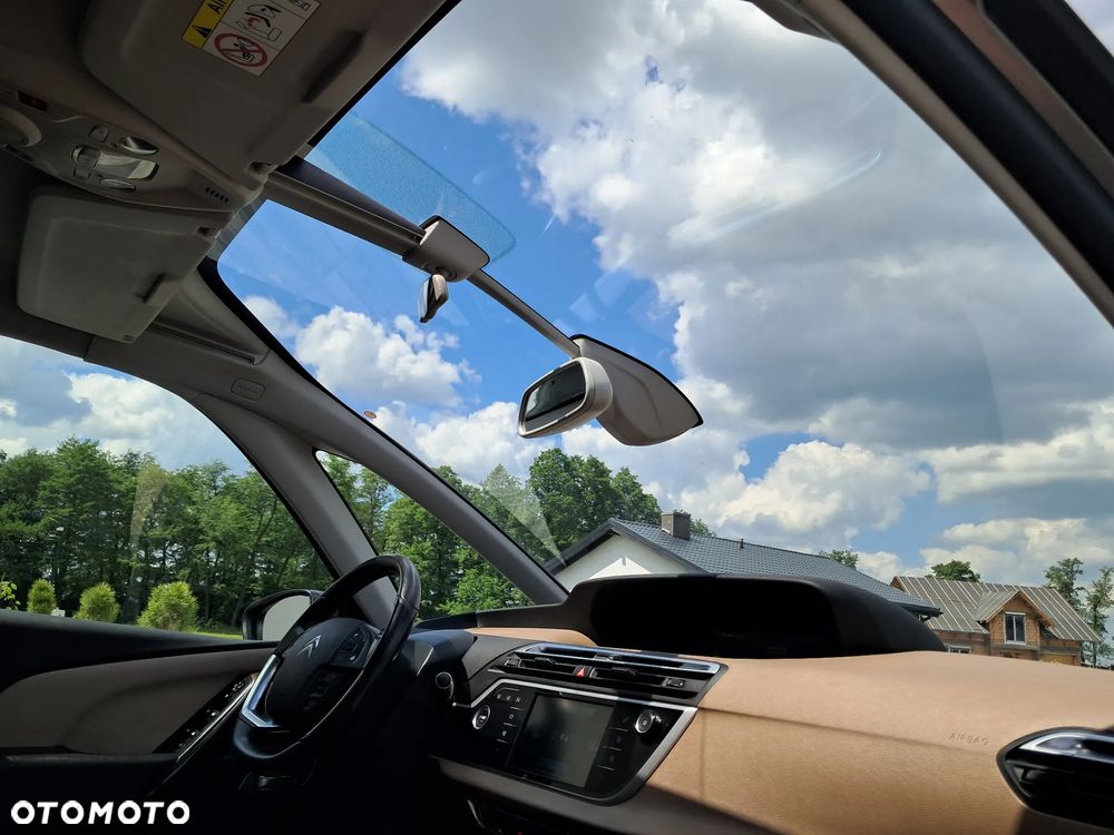 Citroën C4 Picasso e-HDi 115 Exclusive - 19