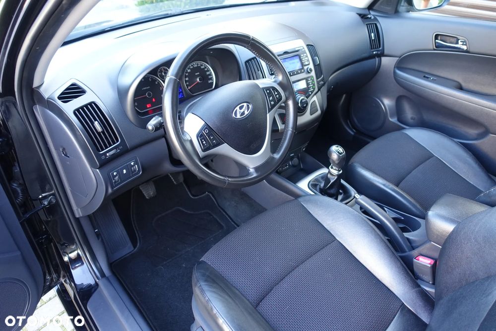 Hyundai i30 i30cw 1.4 Edition 20 - 17
