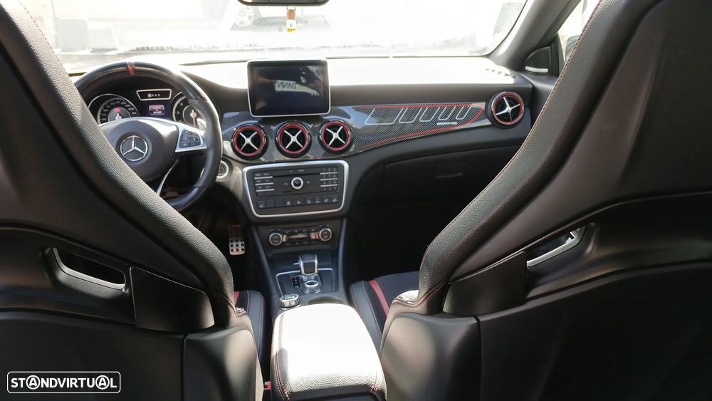 Mercedes-Benz CLA 45 AMG - 7