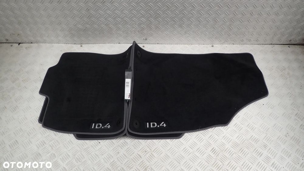 DYWANIKI WELUROWE VW ID 4 2021 ROK 11B061270  WGK - 1