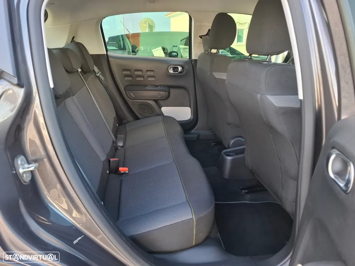 Citroën C3 1.2 PureTech Shine - 33
