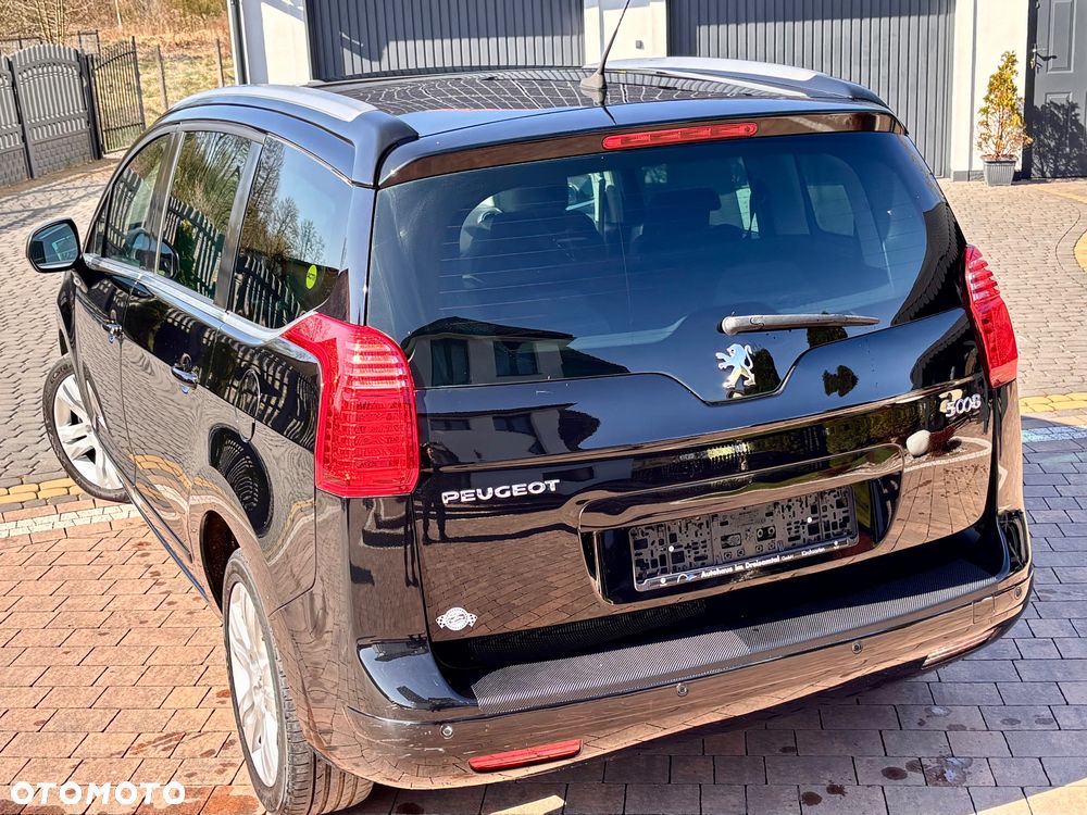 Peugeot 5008 - 16