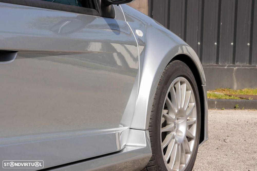 Renault Clio 3.0 V6 Sport - 18
