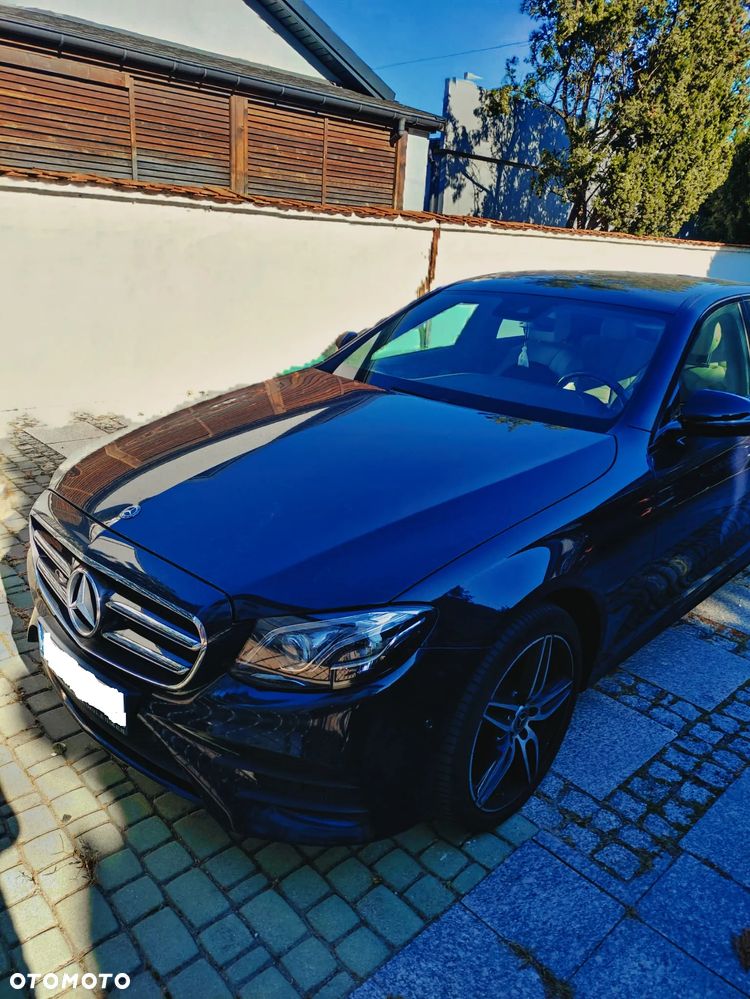 Mercedes-Benz Klasa E 220 d 4-Matic Business Edition 9G-TRONIC - 1