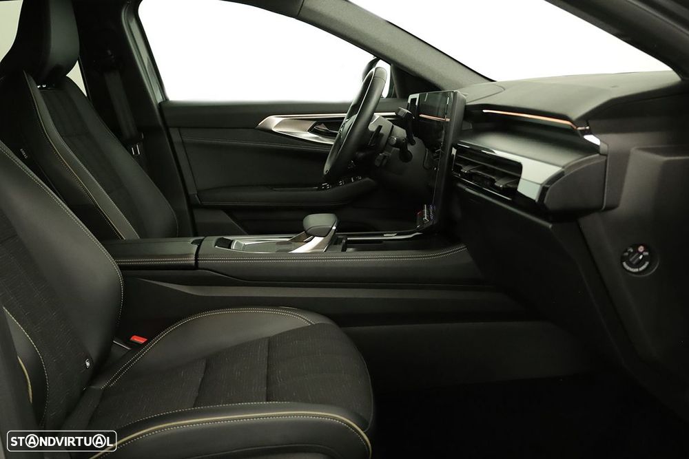 Renault Austral 1.3 Mild Hybrid Iconic Auto - 22