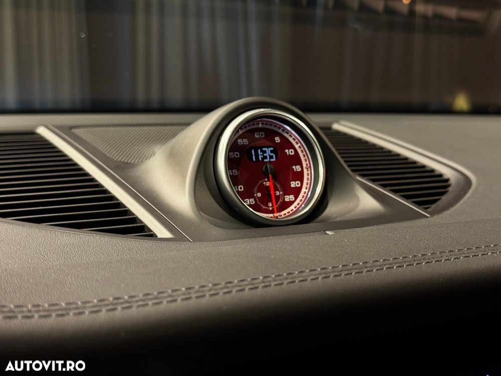 Porsche Macan Standard - 27