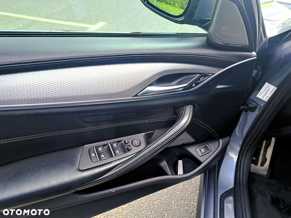 BMW Seria 5 540d xDrive - 11