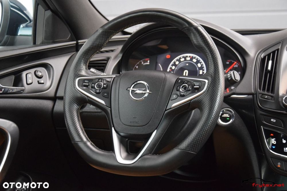 Opel Insignia - 34
