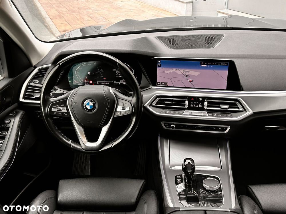 BMW X5 xDrive25d - 23