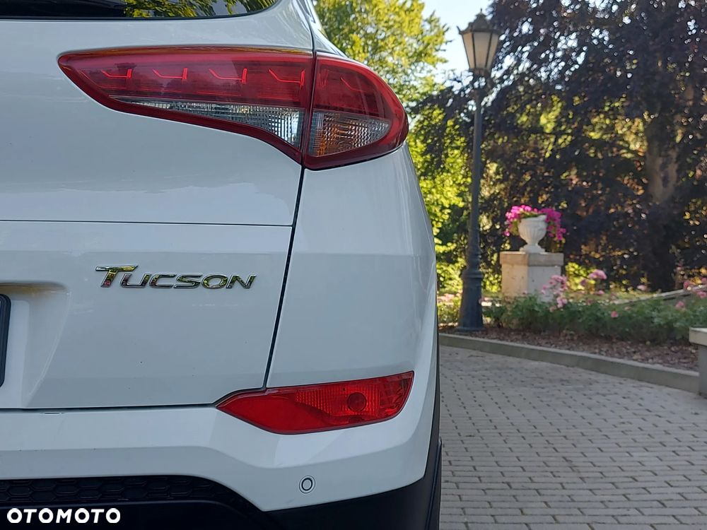 Hyundai Tucson 1.6 GDI BlueDrive Design 2WD - 22