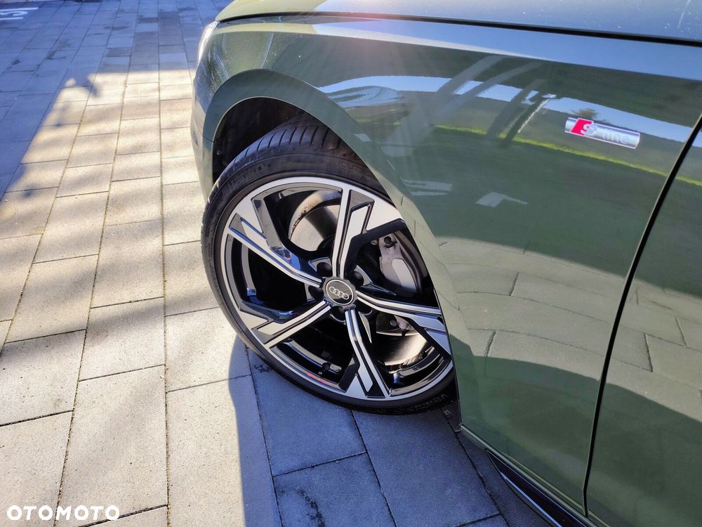 Audi A4 Limousine - 35