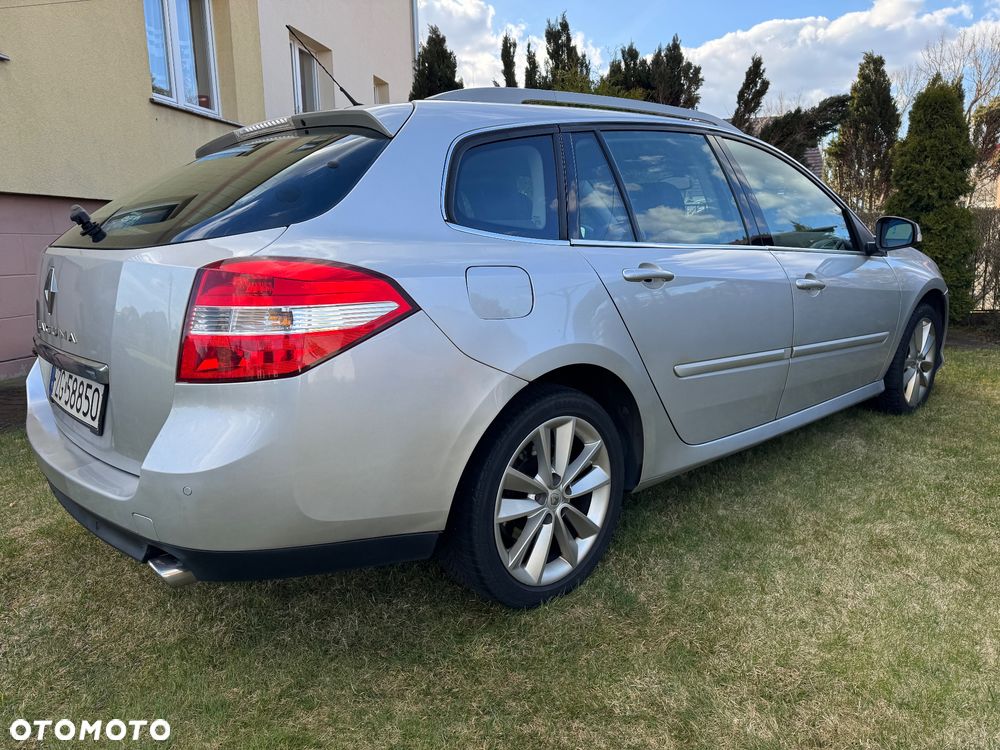Renault Laguna 2.0 DCi Initiale - 17