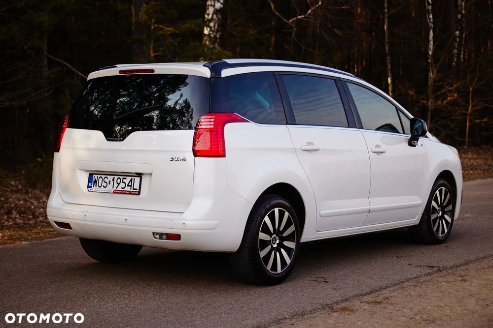 Peugeot 5008 HDI FAP 150 Allure - 7