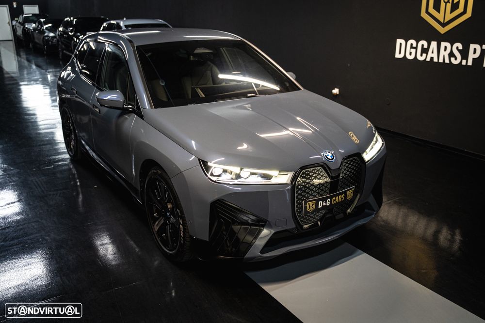 BMW Ix 2022 photo 3