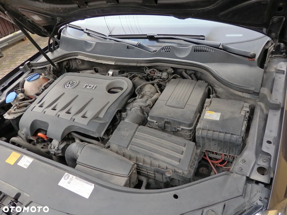 Volkswagen Passat 2.0 TDI Comfortline CityLine - 30