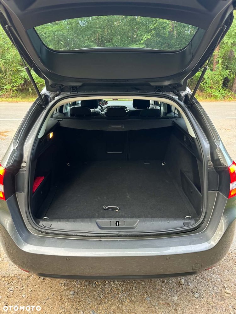 Peugeot 308 - 16