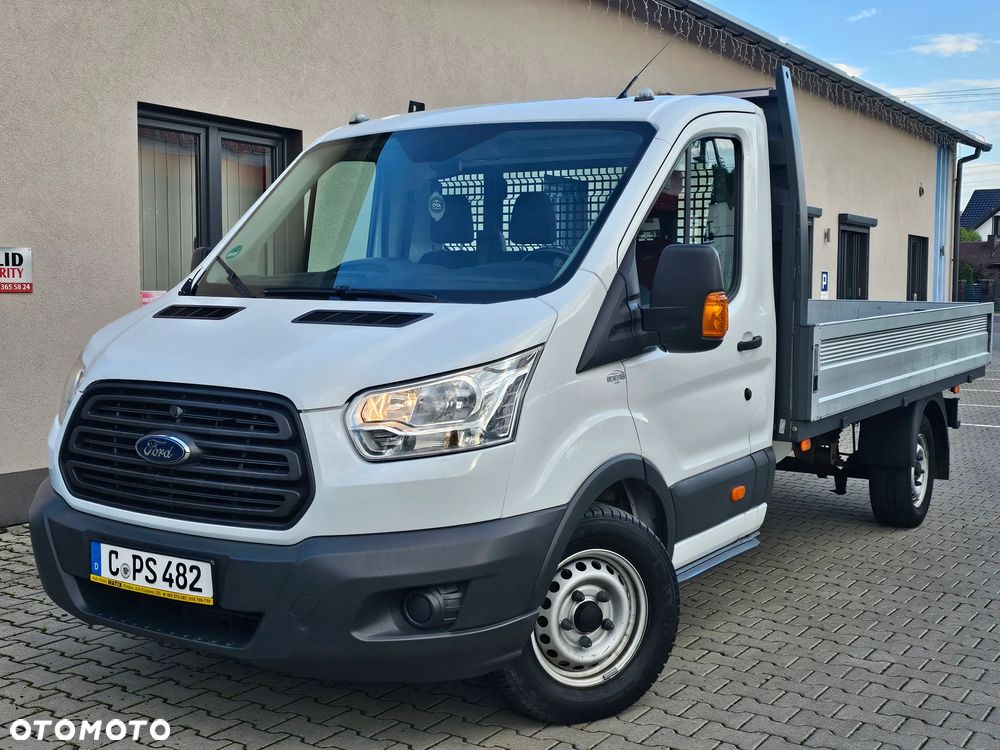 Ford Transit - 1
