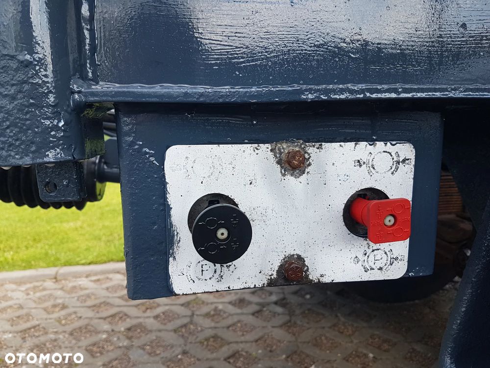 Zaslaw D-659 DO KONTENERÓW HAKOWCA POD KONTENERY 2 OSIE BLIŹNIAKI RESORY - 11